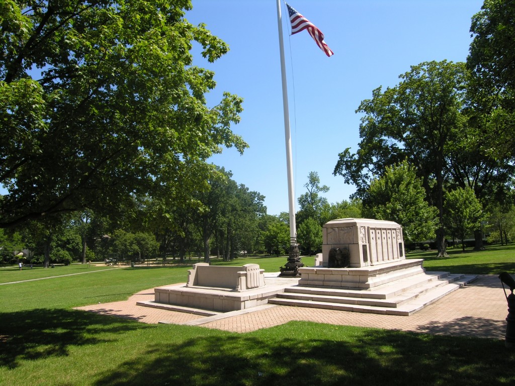 Winnetka's war memorial and Village Green.